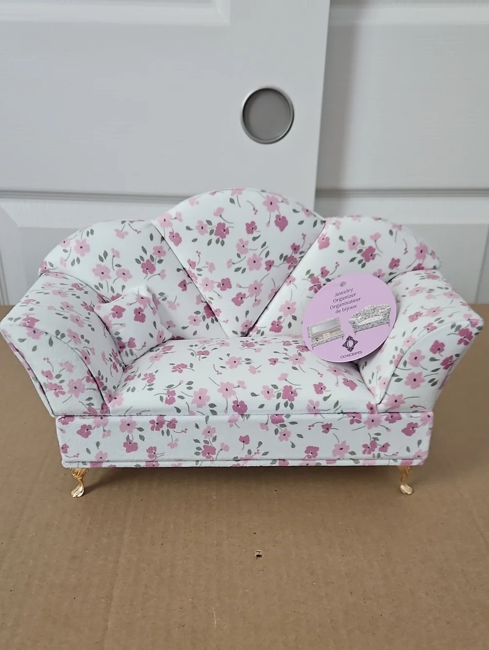 NWT Mini Sofa Jewelry Organizer
